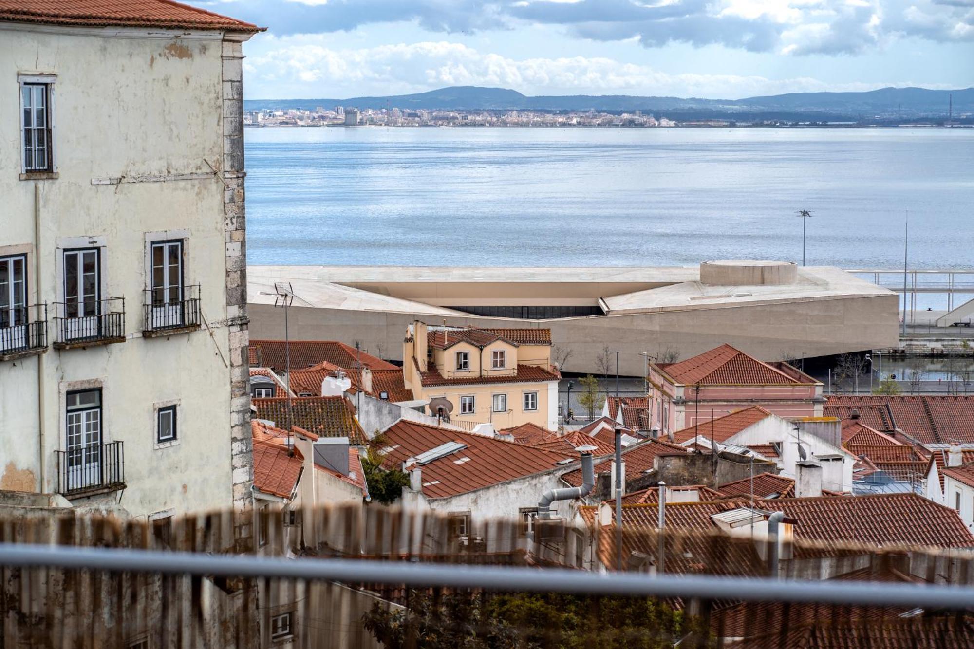 Alfama Terrace 360º - Private Terrace With Exceptional River View With A/C! Lisabona Exterior foto