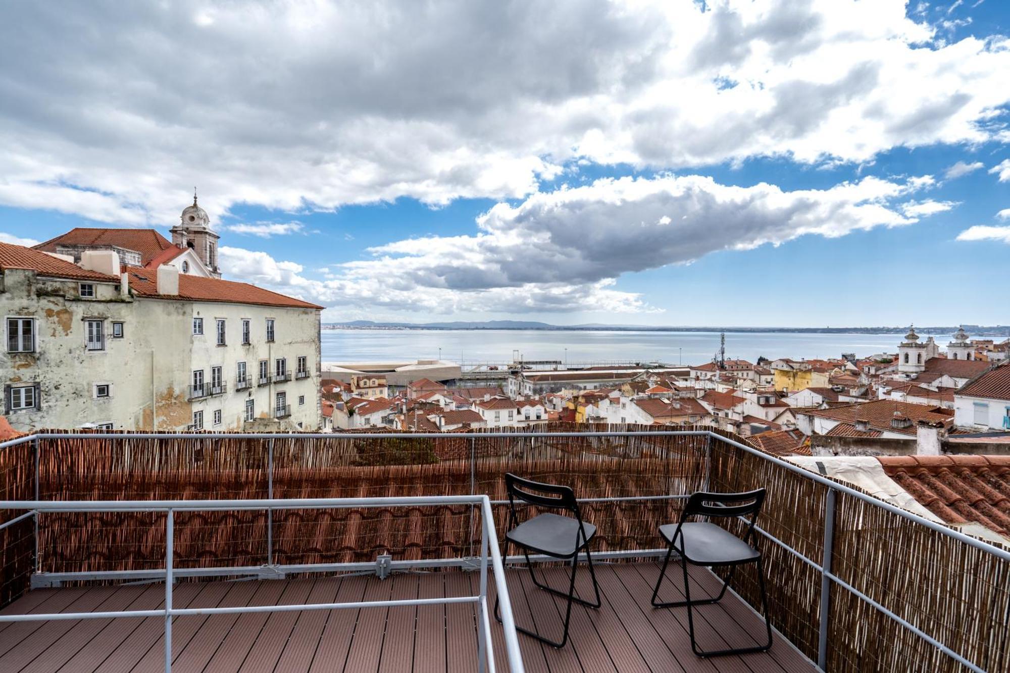 Alfama Terrace 360º - Private Terrace With Exceptional River View With A/C! Lisabona Exterior foto
